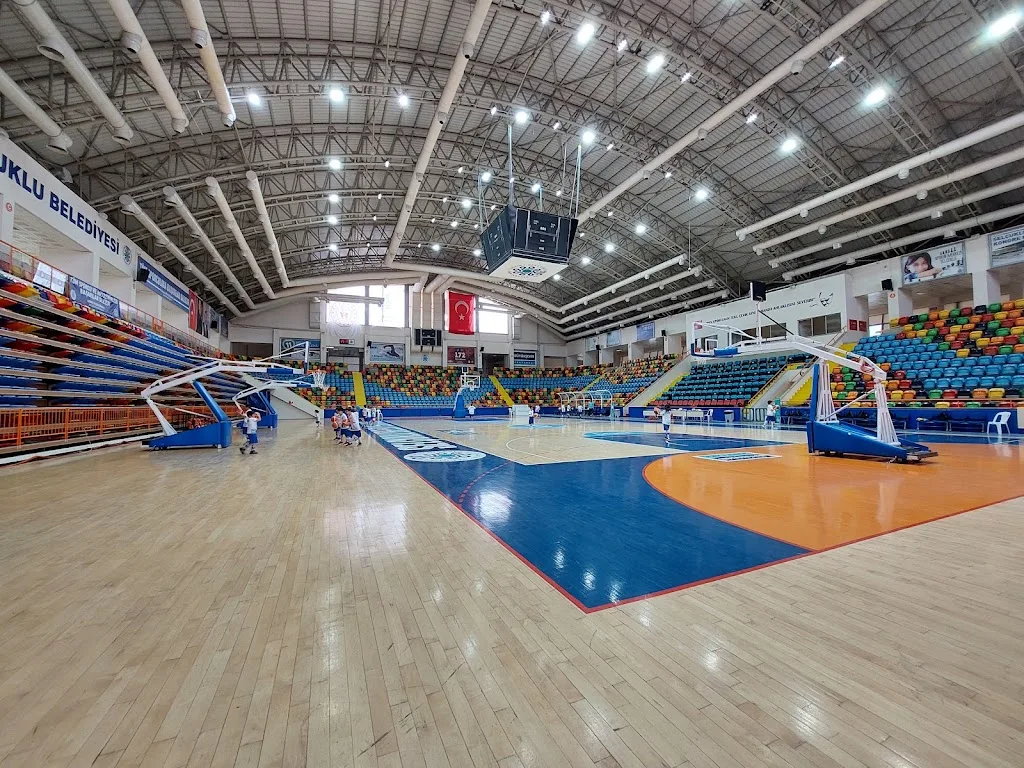 Selçuklu Belediyesi Uluslararası Spor Salonu — Yüzme Havuzları, Selçuklu · fotoğraf 1