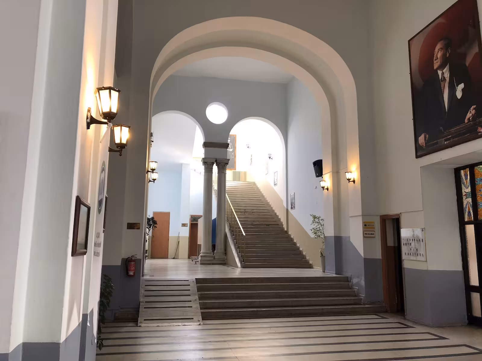 Yıldız Teknik Üniversitesi Maçka Mesleki ve Teknik Anadolu Lisesi - görsel 3