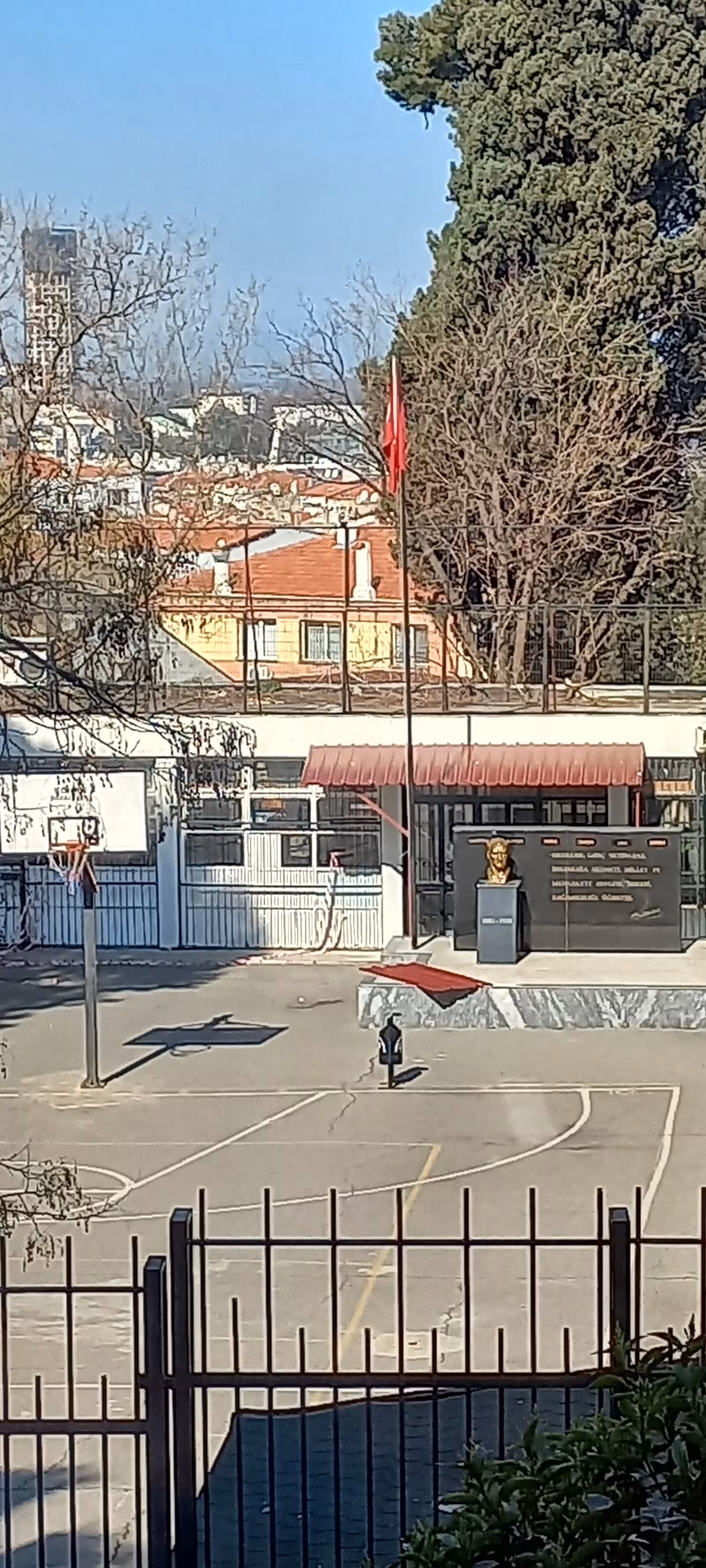 Göztepe Mesleki Ve Teknik Anadolu Lisesi - görsel 2