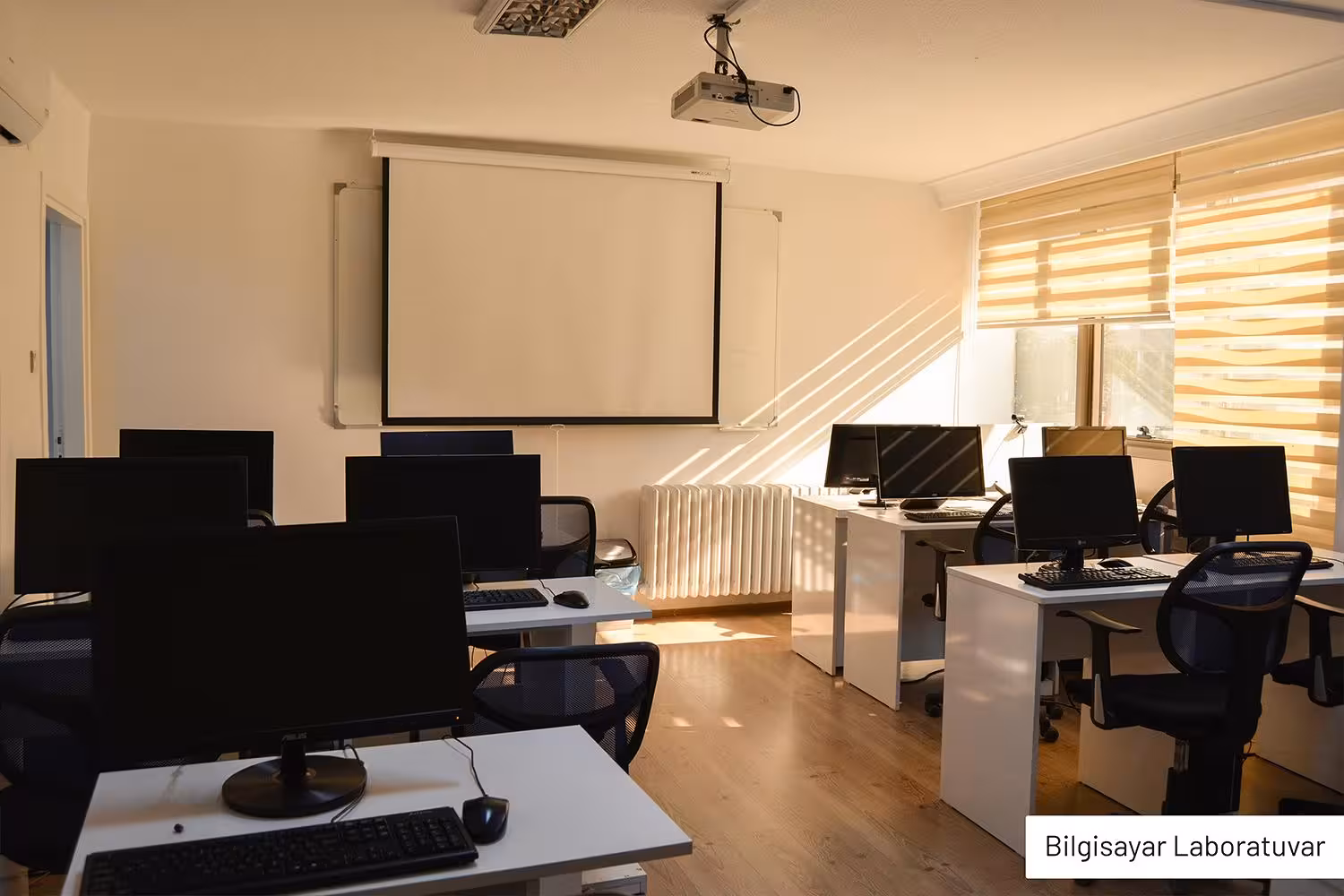 VEKTÖREL BİLİŞİM | Yazılım Kursu ve Teknik Tasarım Eğitimleri Bilgisayar AutoCAD Yapay Zeka Muhasebe Solidworks Grafik Kursu - görsel 2