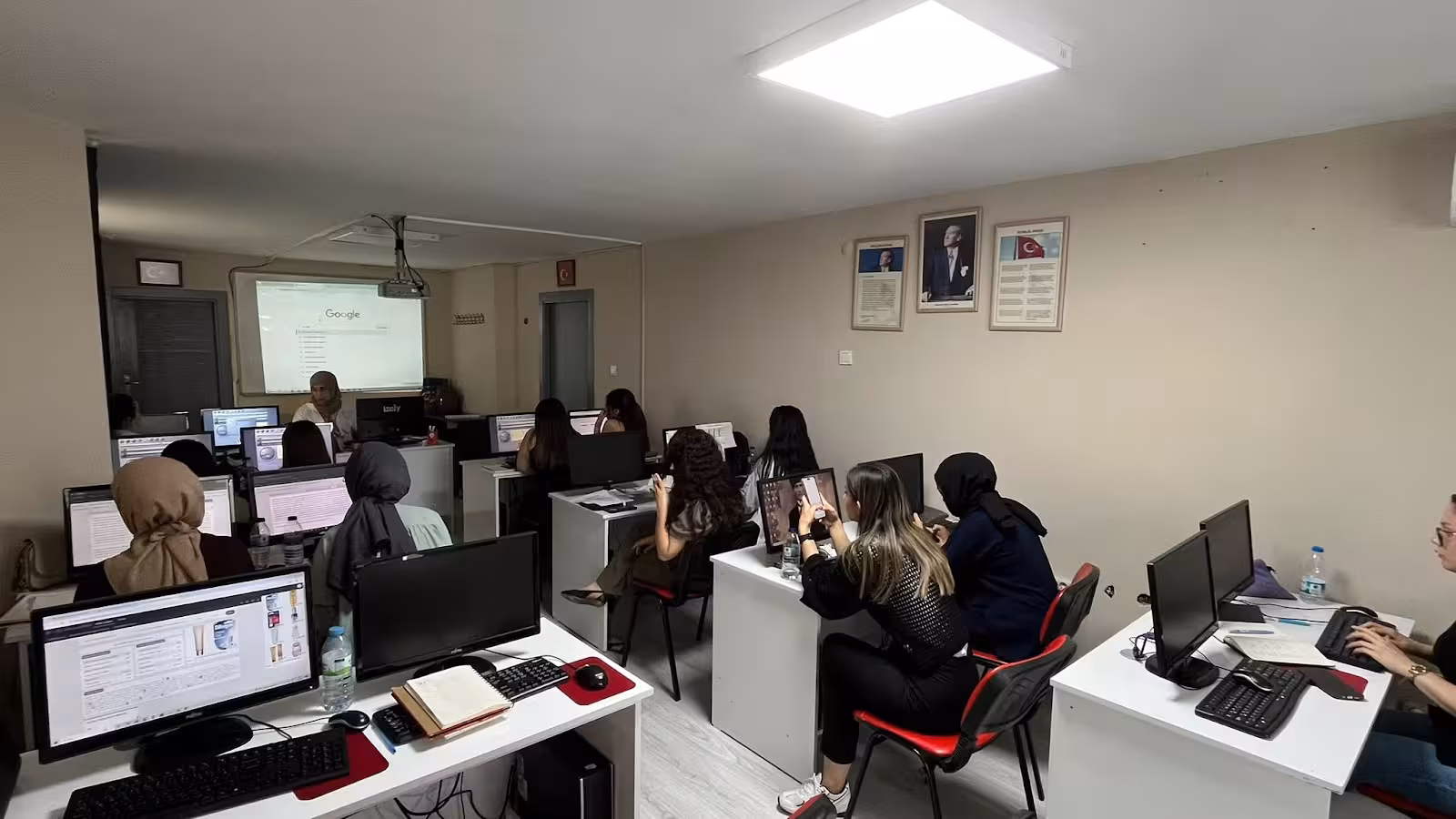 ETKİN AKADEMİ BİLGİSAYAR KURSU Yazılım Kursu Muhasebe Kursu Teknik Kurslar - görsel 2
