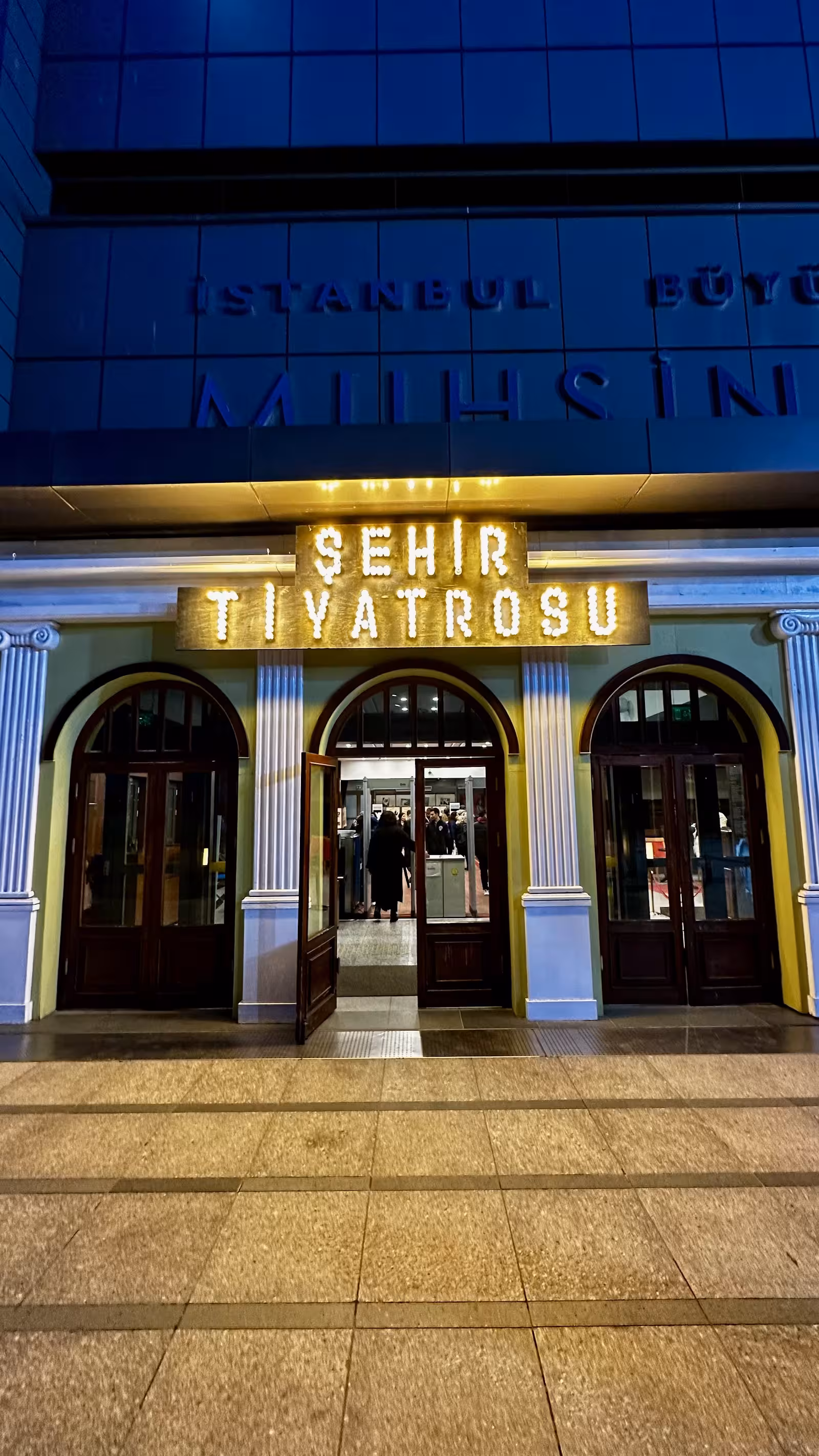 İstanbul Şehir Tiyatroları - görsel 5