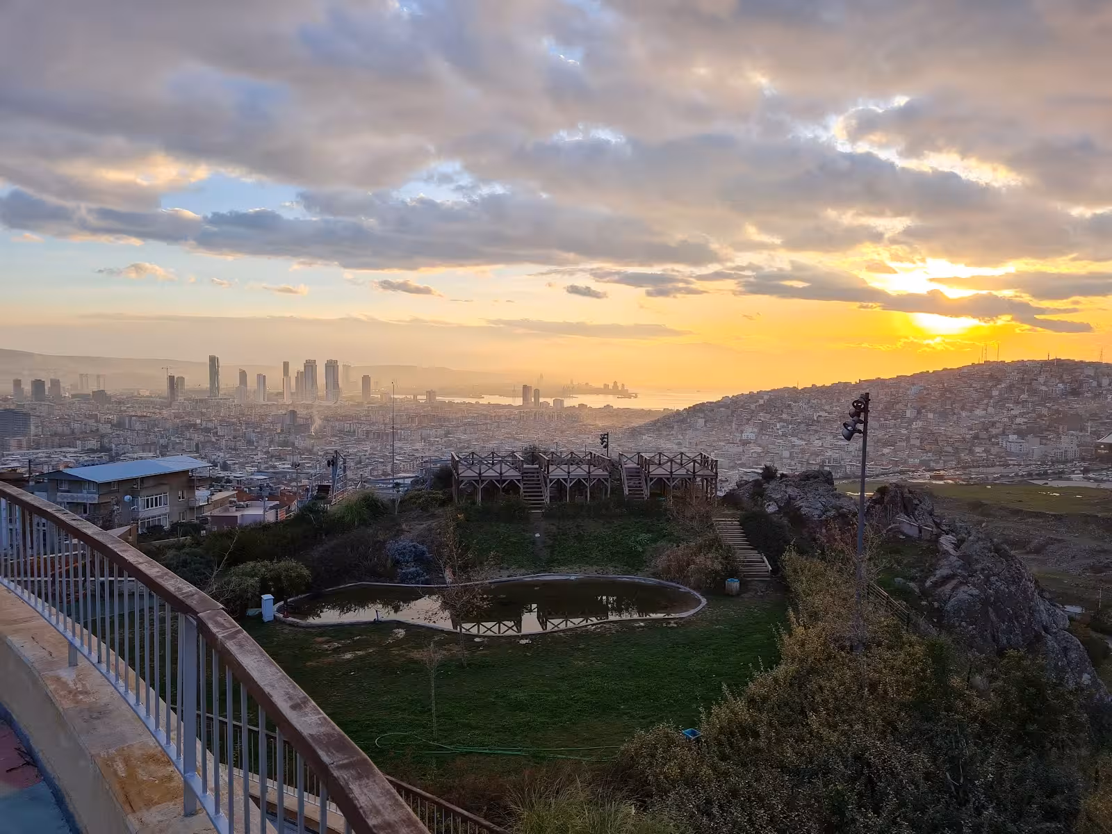 Genç İzmir Bornova Gençlik Yerleşkesi - görsel 4