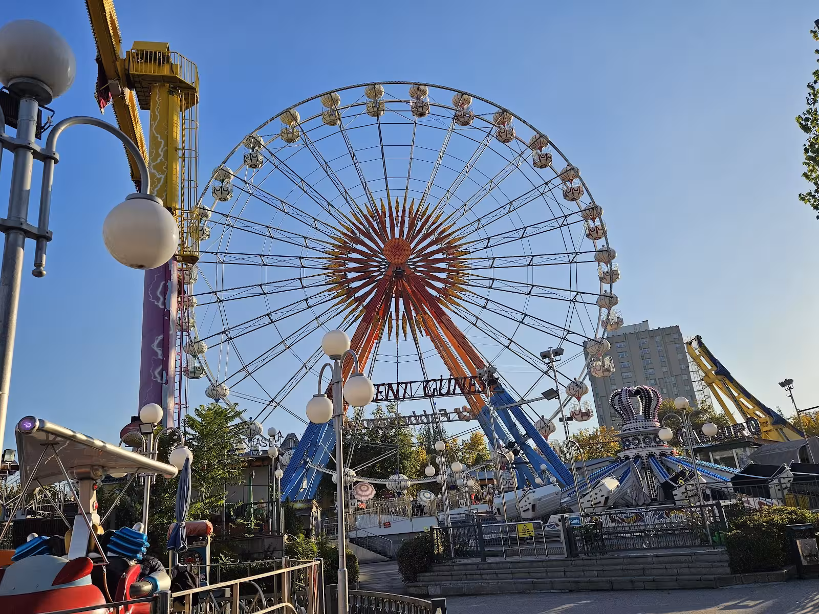 Luna Park - görsel 1