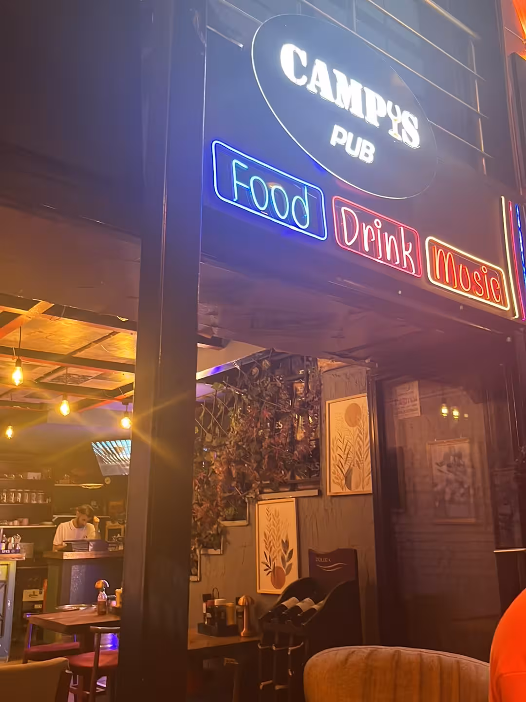 TAKSİM KONSER KARAOKE BAR - görsel 5