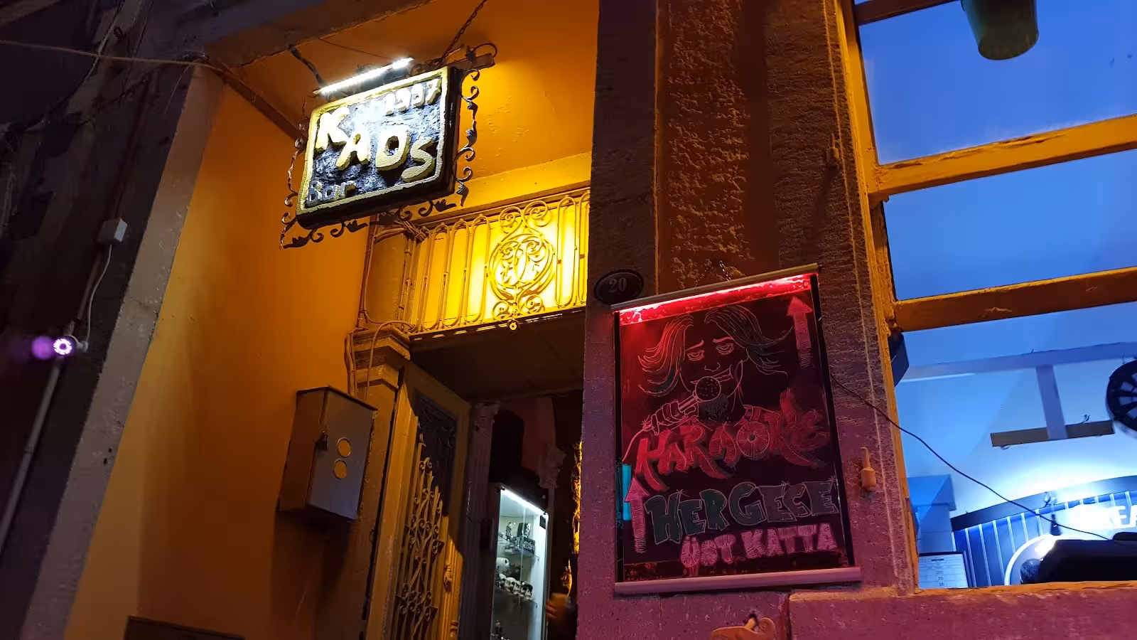 Kaos Bar - görsel 3