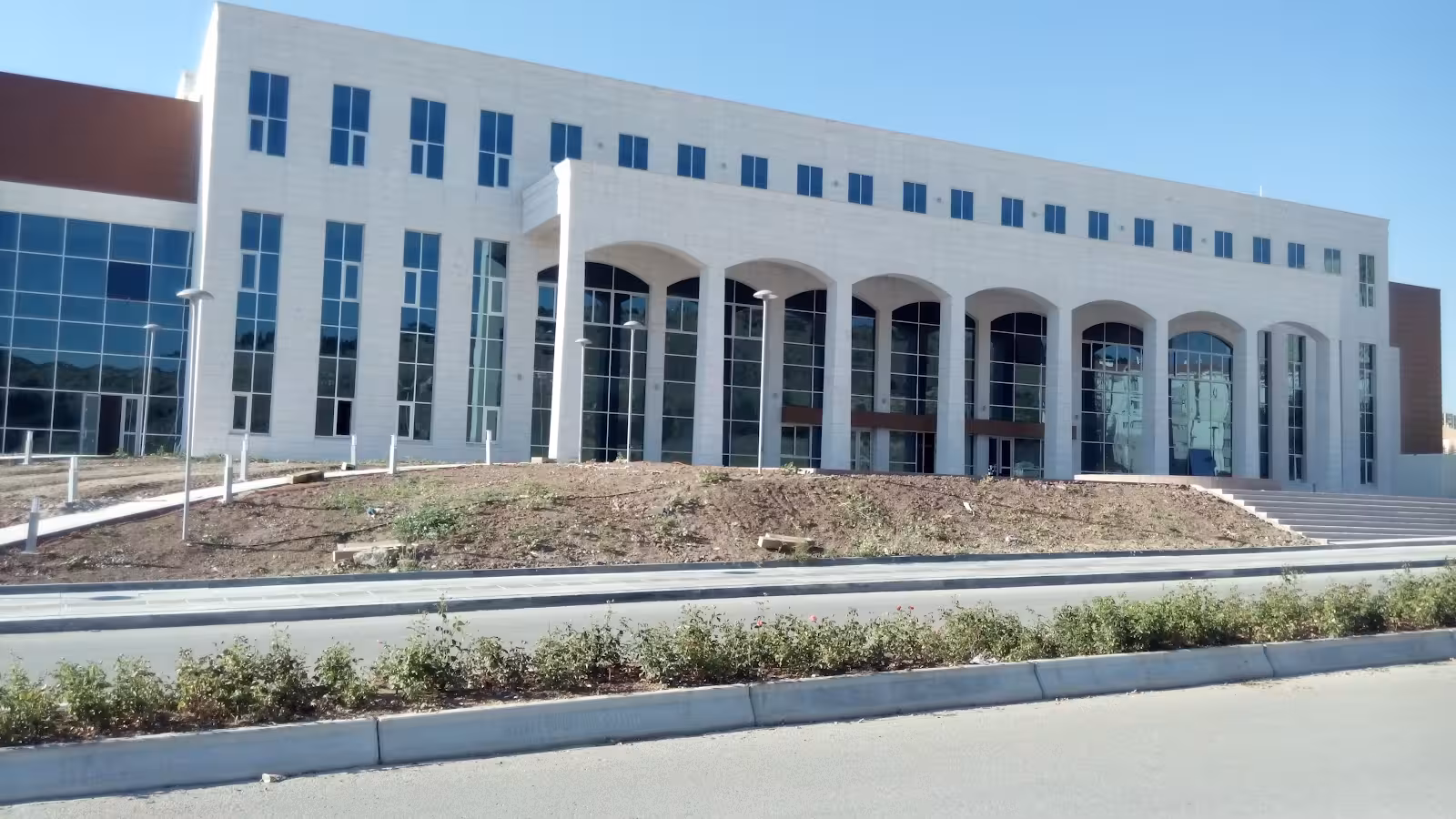 T.C. Gençlik ve Spor Bakanlığı Olimpik Yüzme Havuzu ve Buz Pateni Pisti - görsel 5