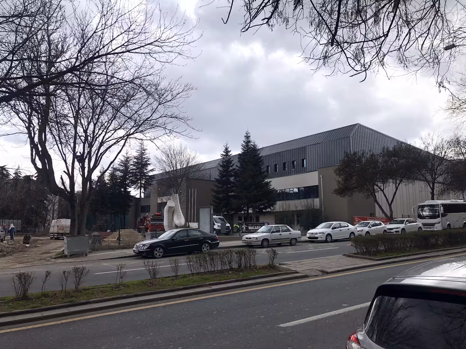 ANKARA BUZ SPOR OKULU ( Lütfen sadece Kurs ve Özel ders için iletişime geçiniz.) - görsel 2
