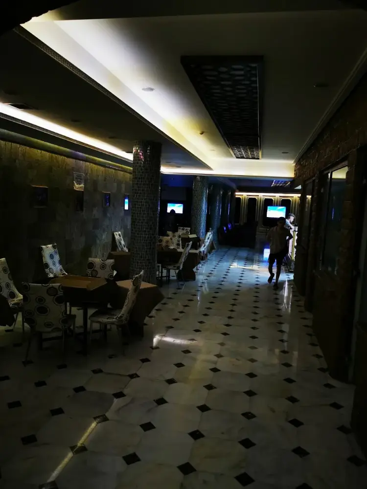 Sauna Gümüşkapı — Yüzme Havuzları, Selçuklu · fotoğraf 3