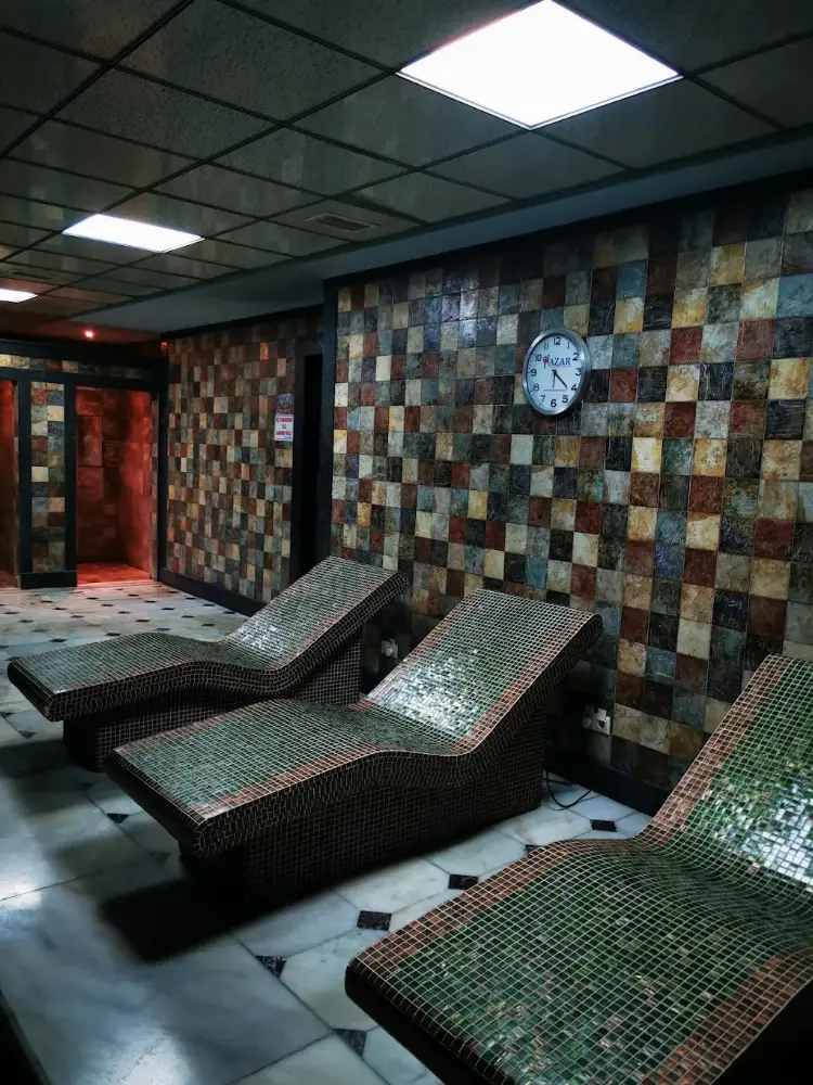 Sauna Gümüşkapı — Yüzme Havuzları, Selçuklu · fotoğraf 4