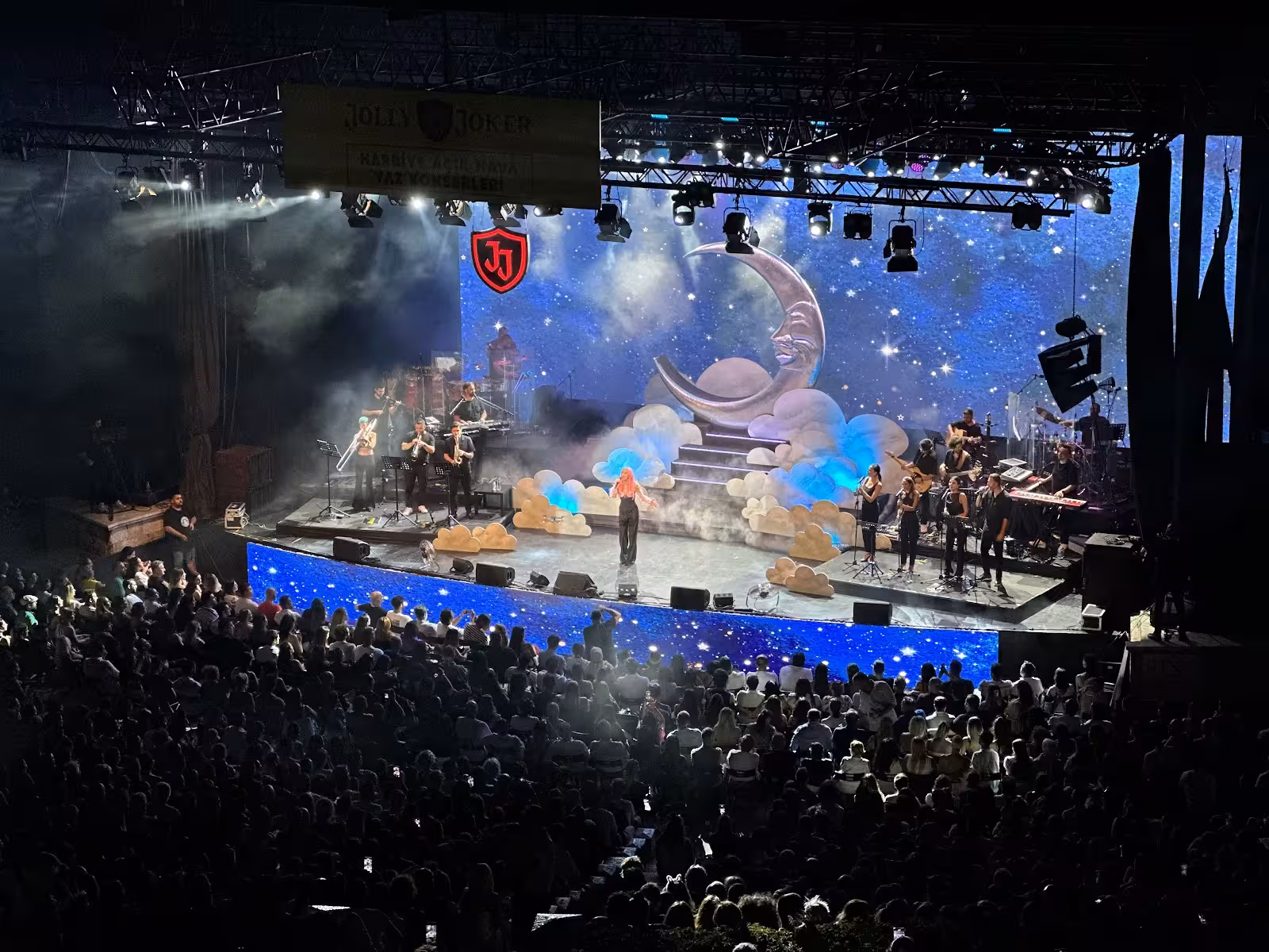 Harbiye Cemil Topuzlu Açık Hava Tiyatrosu — Konserler, Şişli · fotoğraf 4