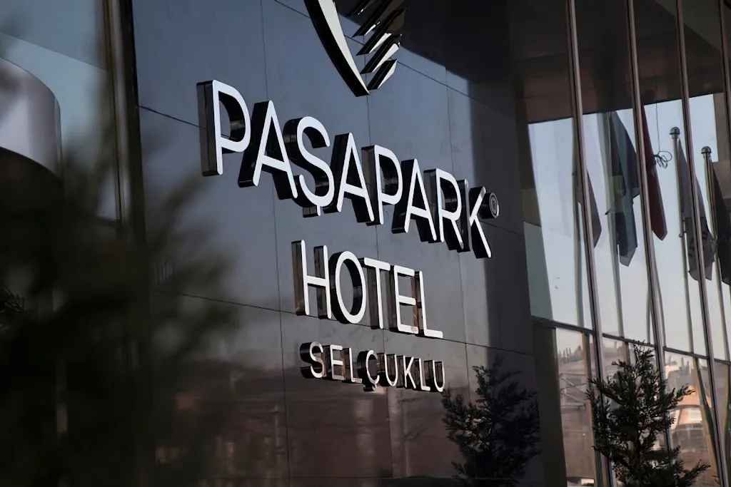 Paşapark Hotels & Residence Selçuklu — Yüzme Havuzları, Selçuklu · fotoğraf 1