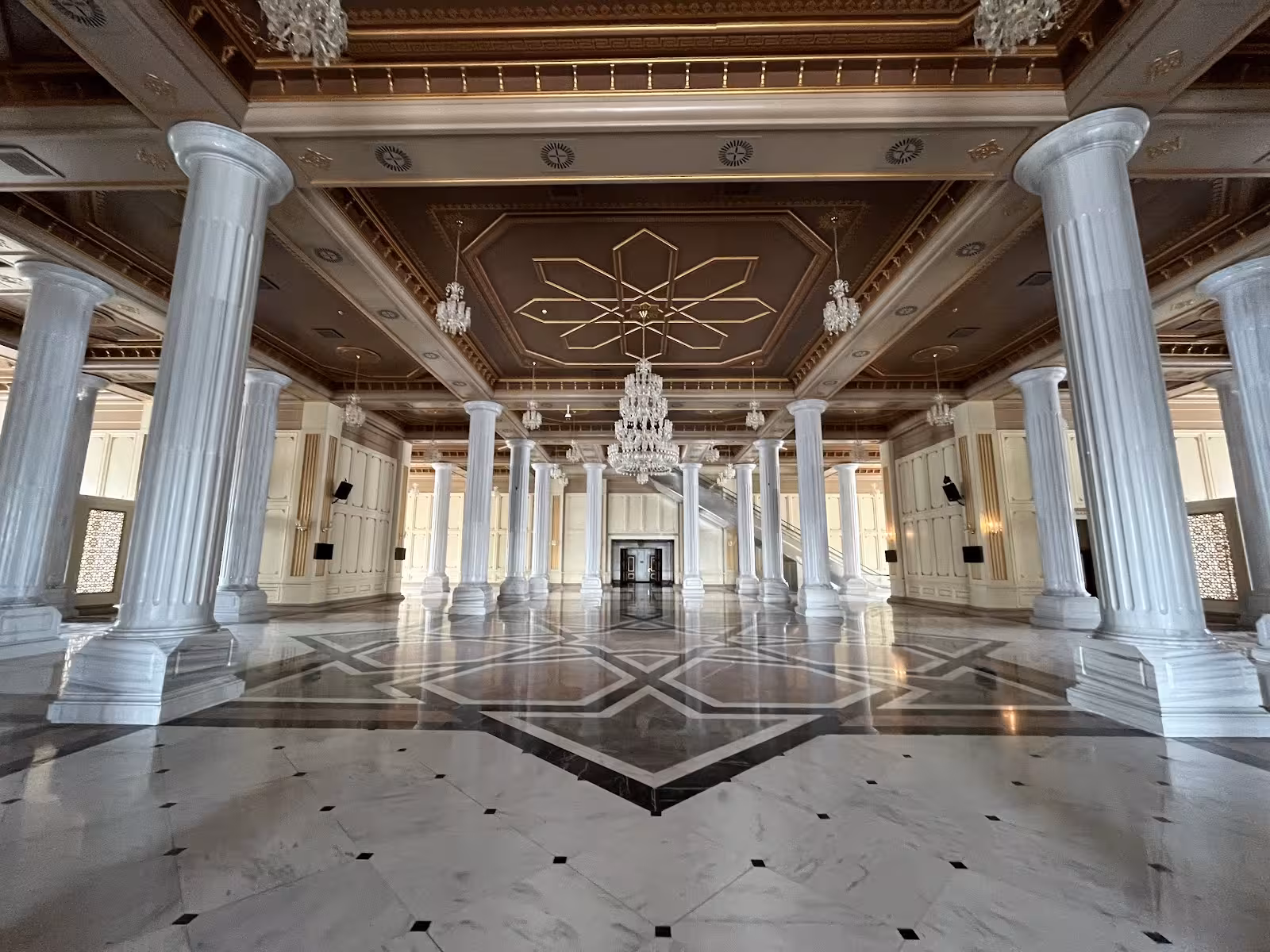 Büyük Ankara Kongre Merkezi — Kongre Ve Konferans, Keçiören · fotoğraf 2