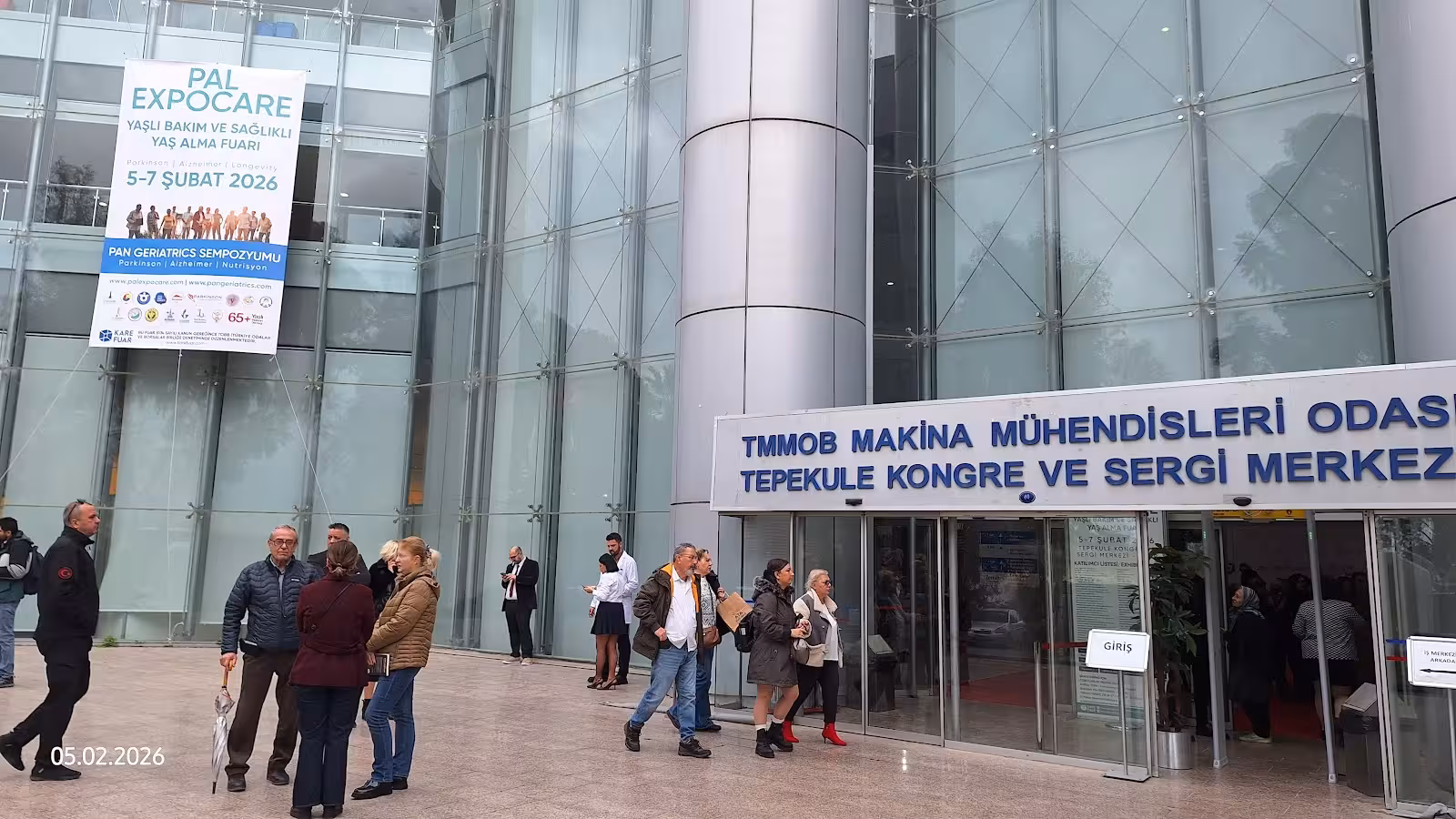 MMO Tepekule Kongre, Sergi ve İş Merkezi — Kongre Ve Konferans, Bayraklı · fotoğraf 4