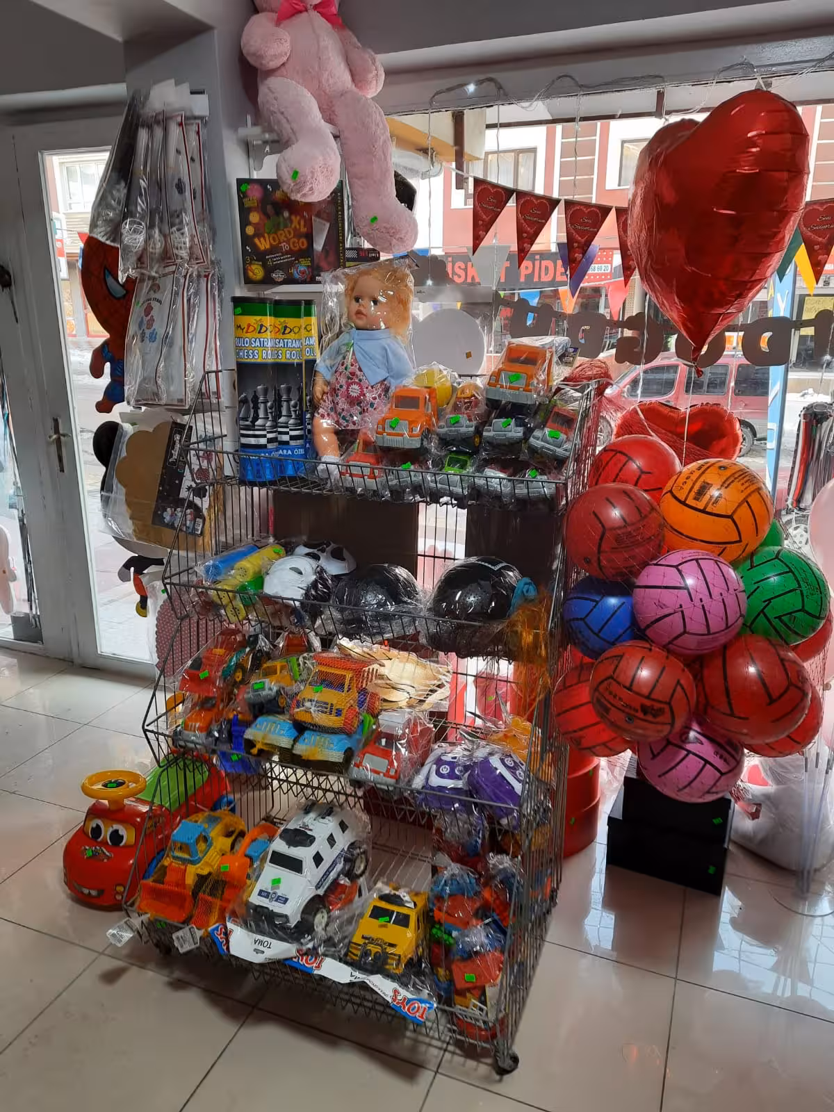 Hanem Parti Evi Meşale,Volkan,Uçan Balon,Balon Zinciri,Oyuncak,Hediyelik - görsel 2