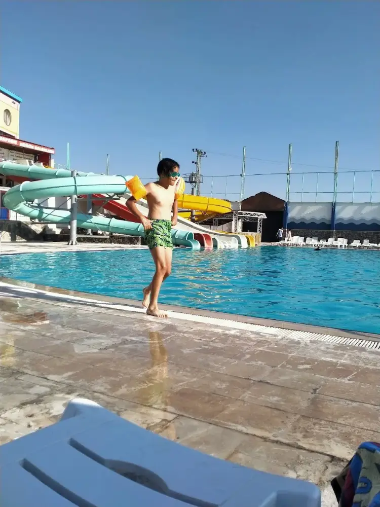 Şirin Aquapark — Yüzme Havuzları, Melikgazi · fotoğraf 2