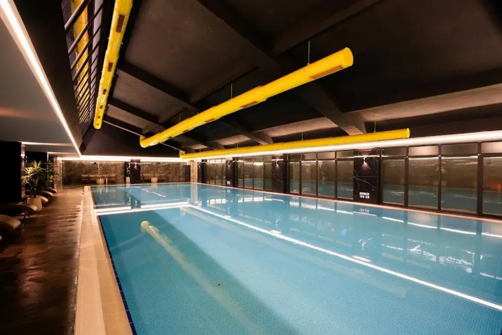 FiER Life Center — Yüzme Havuzları, Kocasinan · fotoğraf 3
