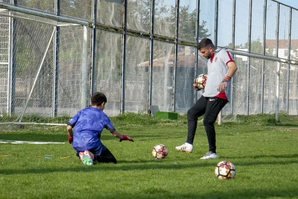 Sümer Spor Tesisleri — Yüzme Havuzları, Kocasinan · fotoğraf 2