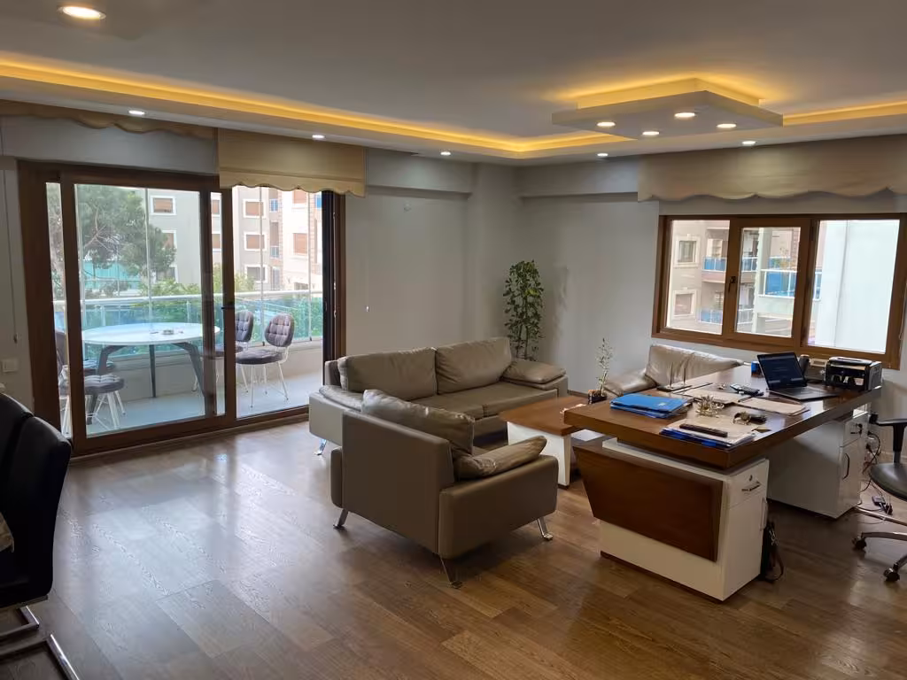 İzmir Avukat / Kapital Legal Avukatlık Ortaklığı / Kapital Hukuk Bürosu / İzmir Boşanma Avukatı / Şirket Avukatlığı - görsel 3