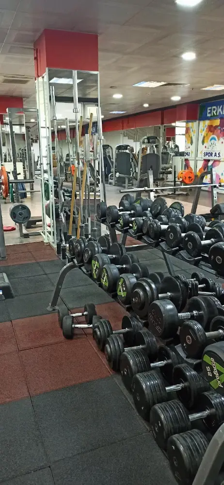 Talas Spor Merkezi — Yüzme Havuzları, Talas · fotoğraf 2