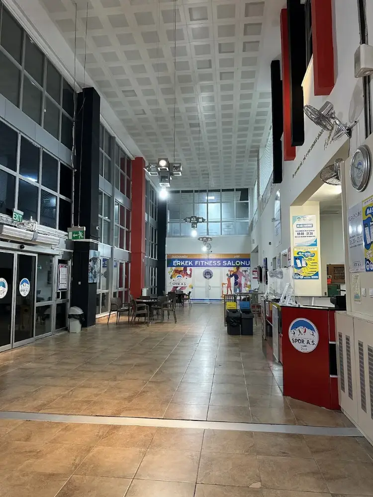 Talas Spor Merkezi — Yüzme Havuzları, Talas · fotoğraf 3