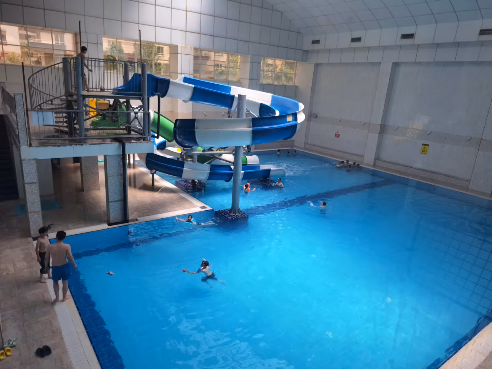 Lüx Doğukent Hamamı-Sauna-Aqua Park-Yüzme Havuzu-Ankara'nın En İyi Hamamı — Yüzme Havuzları, Mamak · fotoğraf 1