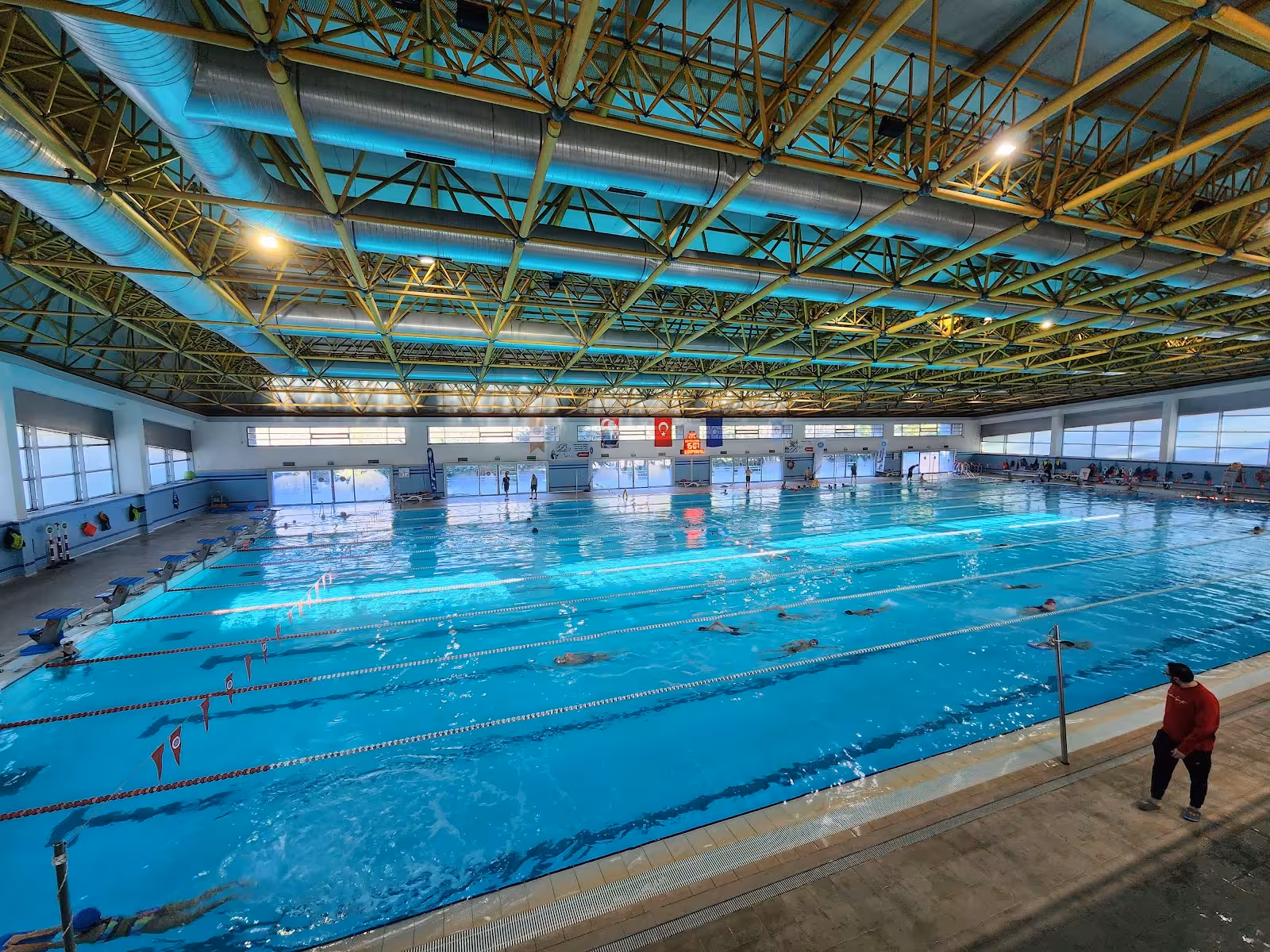 Ankara Üniversitesi Olimpik Yüzme Havuzu — Yüzme Havuzları, Yenimahalle · fotoğraf 2