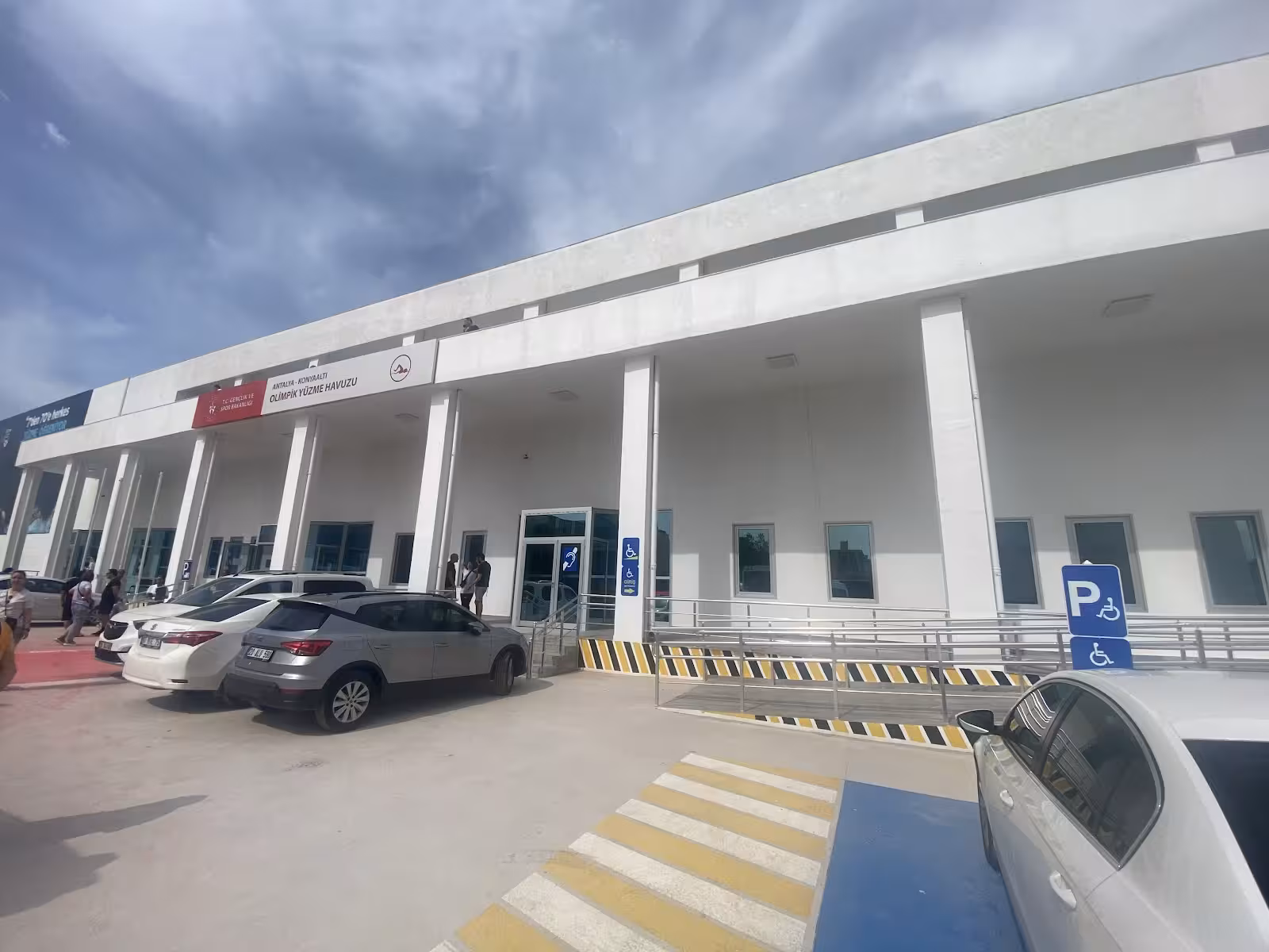 Antalya Olimpik Yüzme Havuzu — Yüzme Havuzları, Konyaaltı · fotoğraf 4