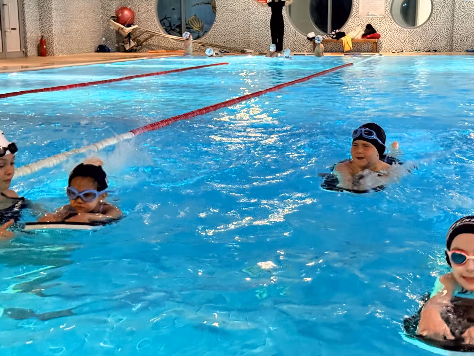 Sprint Yüzme Okulları Antalya — Yüzme Havuzları · fotoğraf 4