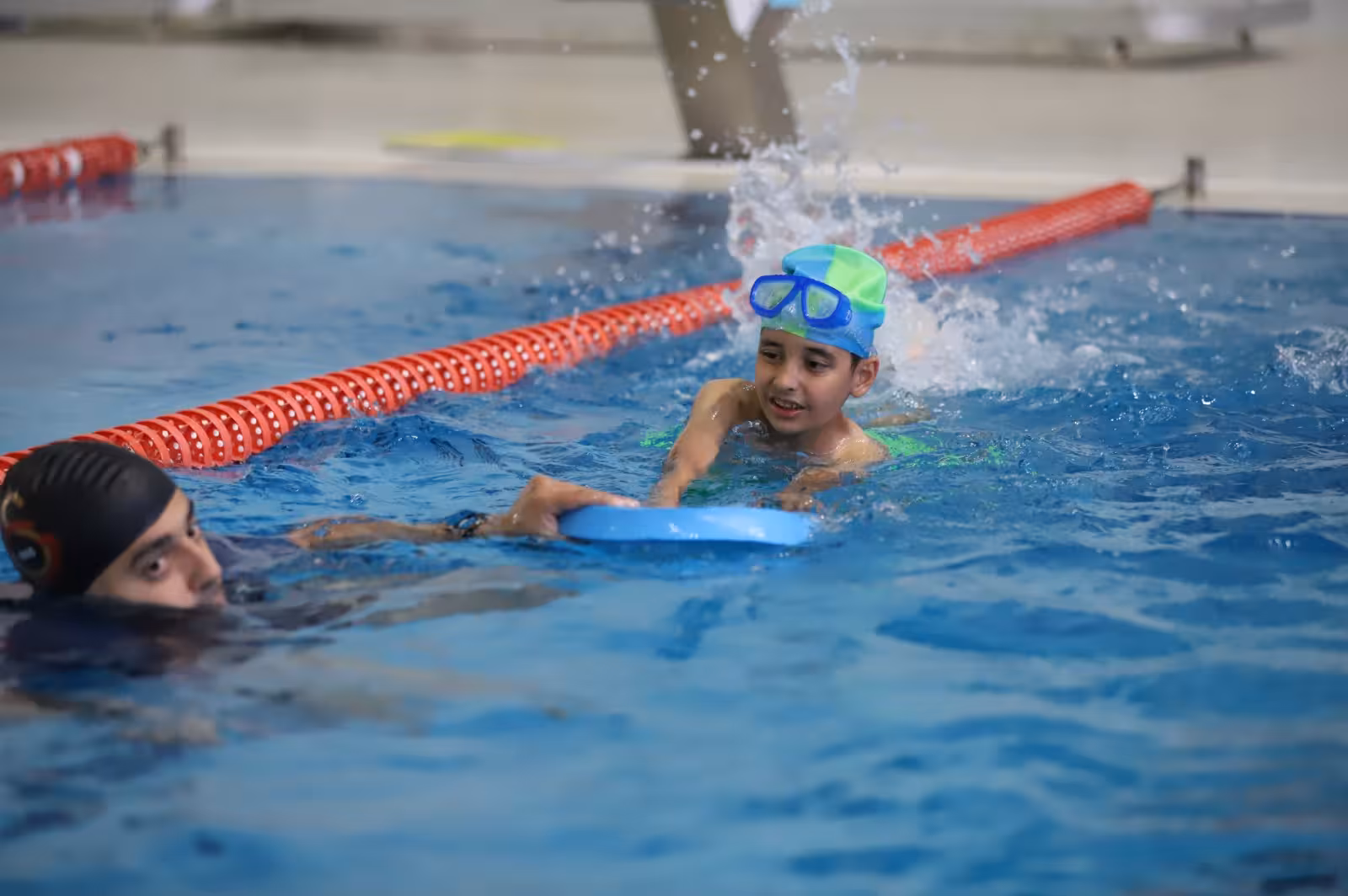 Bursa Gençlik Ve Spor İl Müdürlüğü Olimpik Kapalı Yüzme Havuzu — Yüzme Havuzları, Osmangazi · fotoğraf 5