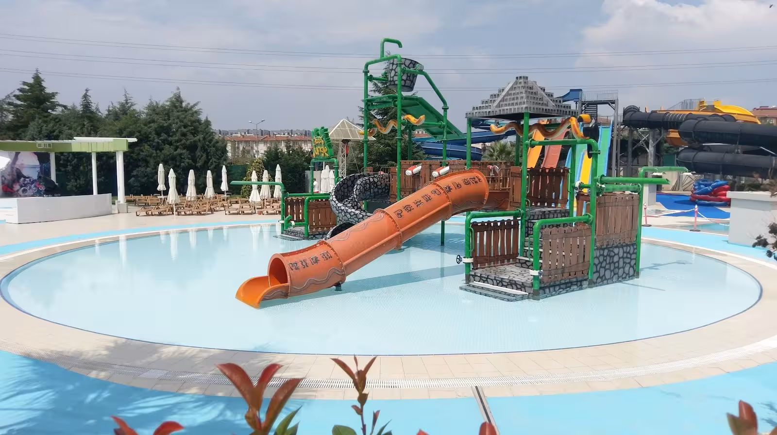 Aqua Park — Yüzme Havuzları, Nilüfer · fotoğraf 4
