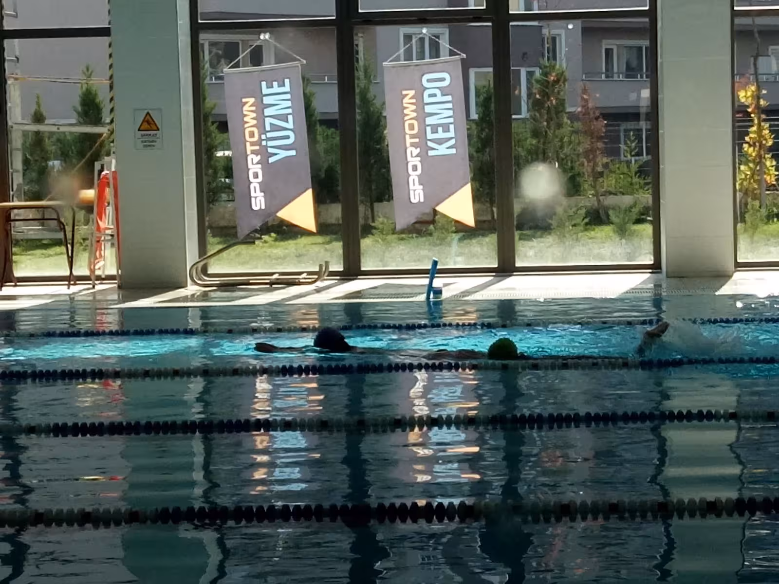 SporTown — Yüzme Havuzları · fotoğraf 4