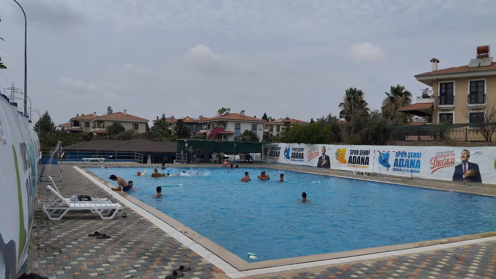 Ayas yüzme havuzu — Yüzme Havuzları, Çukurova · fotoğraf 1