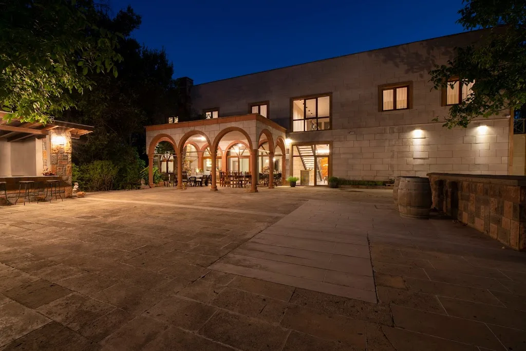 SUNOLUS VINEYARD HOUSE — Yüzme Havuzları, Kocasinan · fotoğraf 1