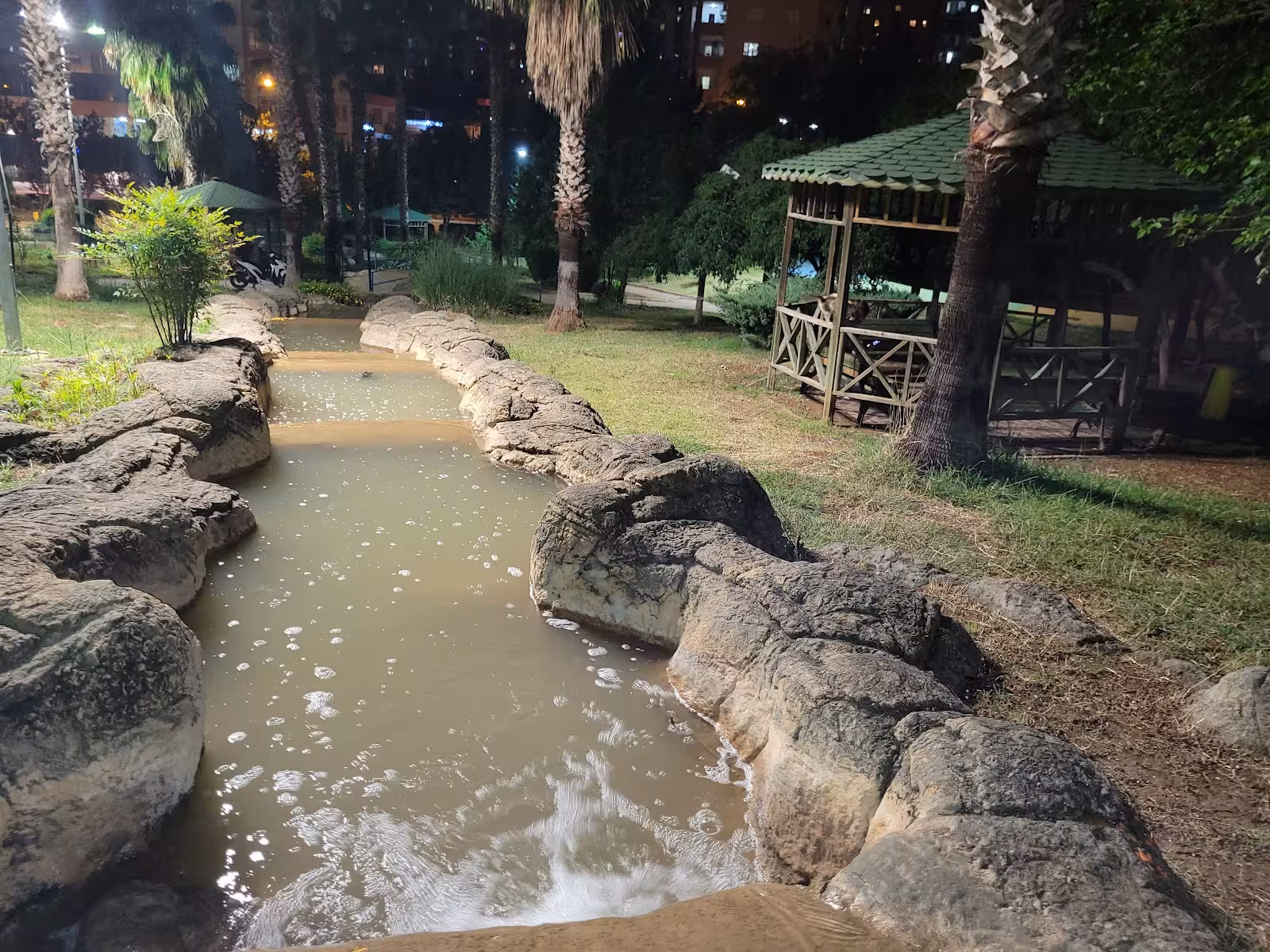 Hayal Park Yüzme Havuzu — Yüzme Havuzları, Çukurova · fotoğraf 4