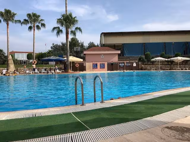 Kozaspor Yüzme Okulu — Yüzme Havuzları, Çukurova · fotoğraf 2
