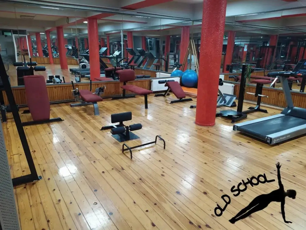 Olimpik Spor Kulübü — Yüzme Havuzları, Kocasinan · fotoğraf 2