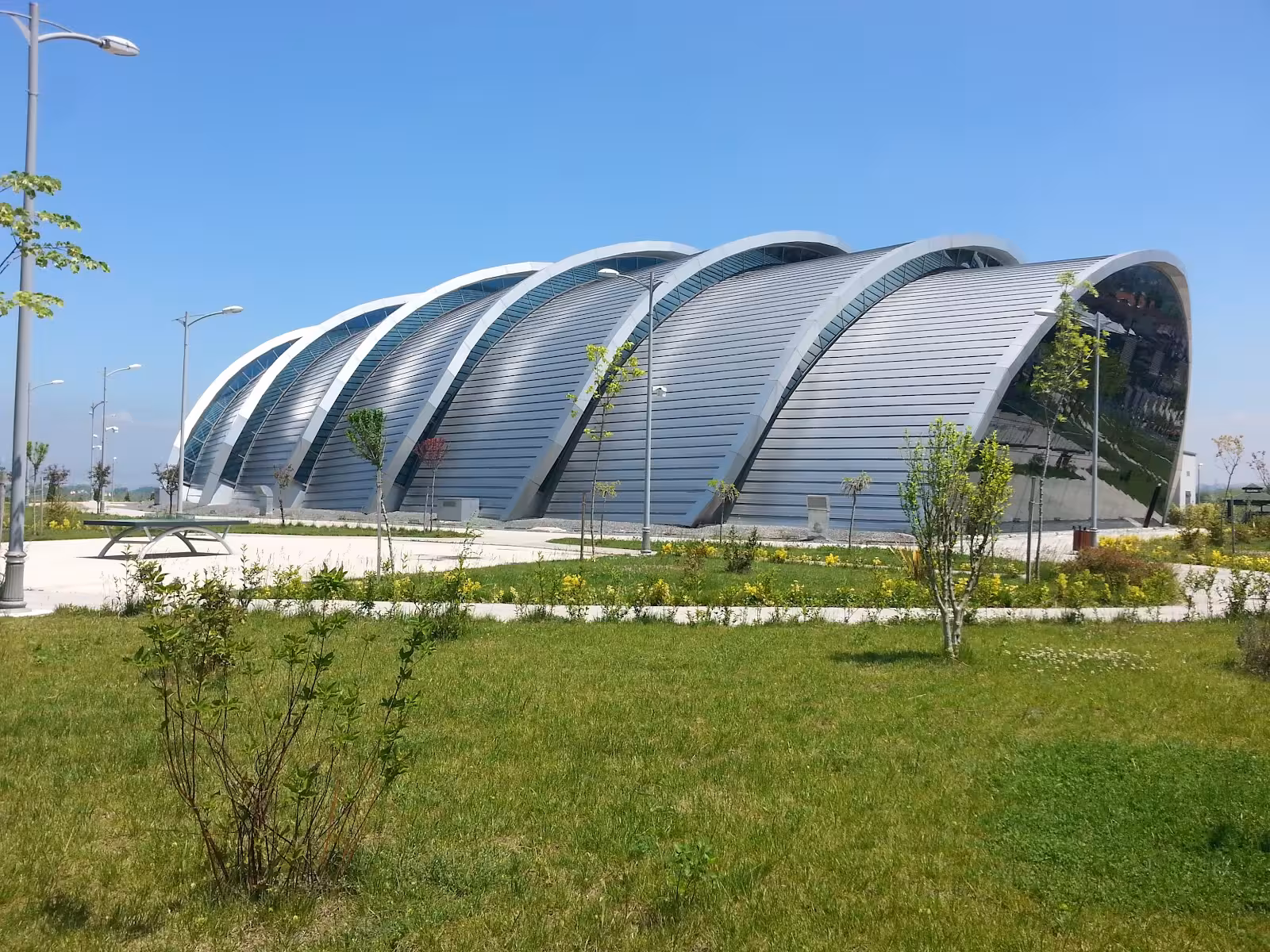Başiskele Belediyesi Yeniköy Yarı Olimpik Kapalı Yüzme Havuzu — Yüzme Havuzları, Başiskele · fotoğraf 3