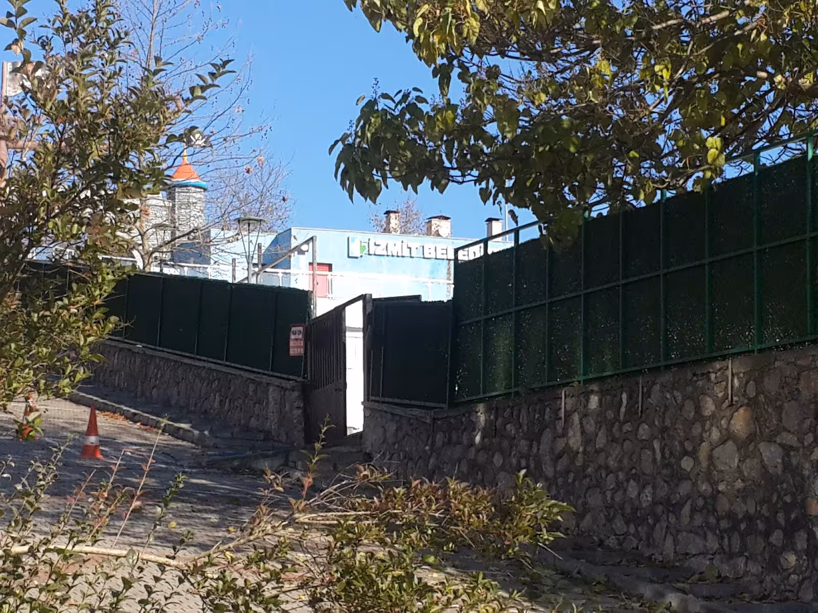 Pişman Çocuk Aquapark ve kapalı Yüzme Havuzu — Yüzme Havuzları, İzmit · fotoğraf 5