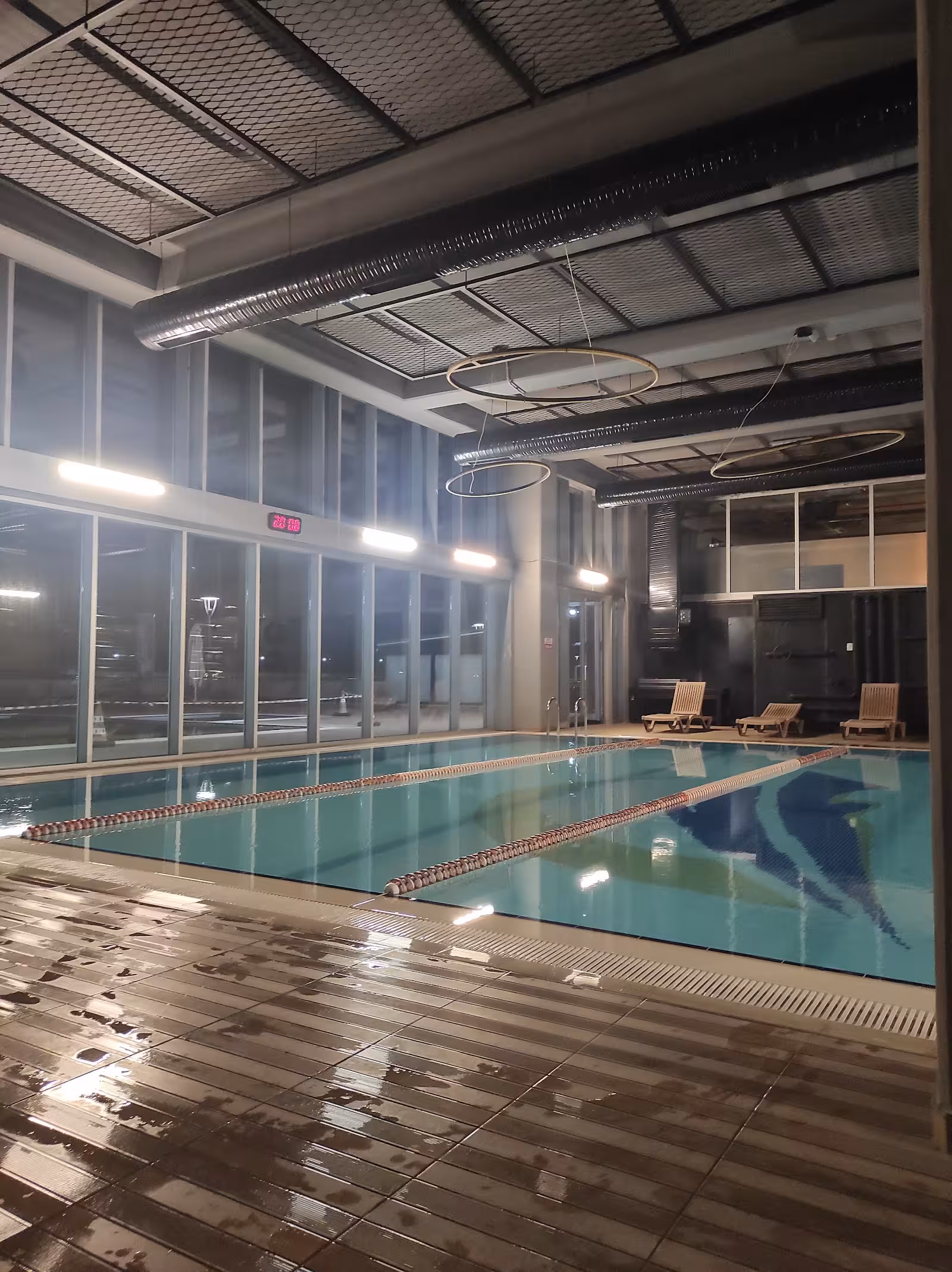 Sports International Mersin Marina — Yüzme Havuzları, Yenişehir · fotoğraf 4