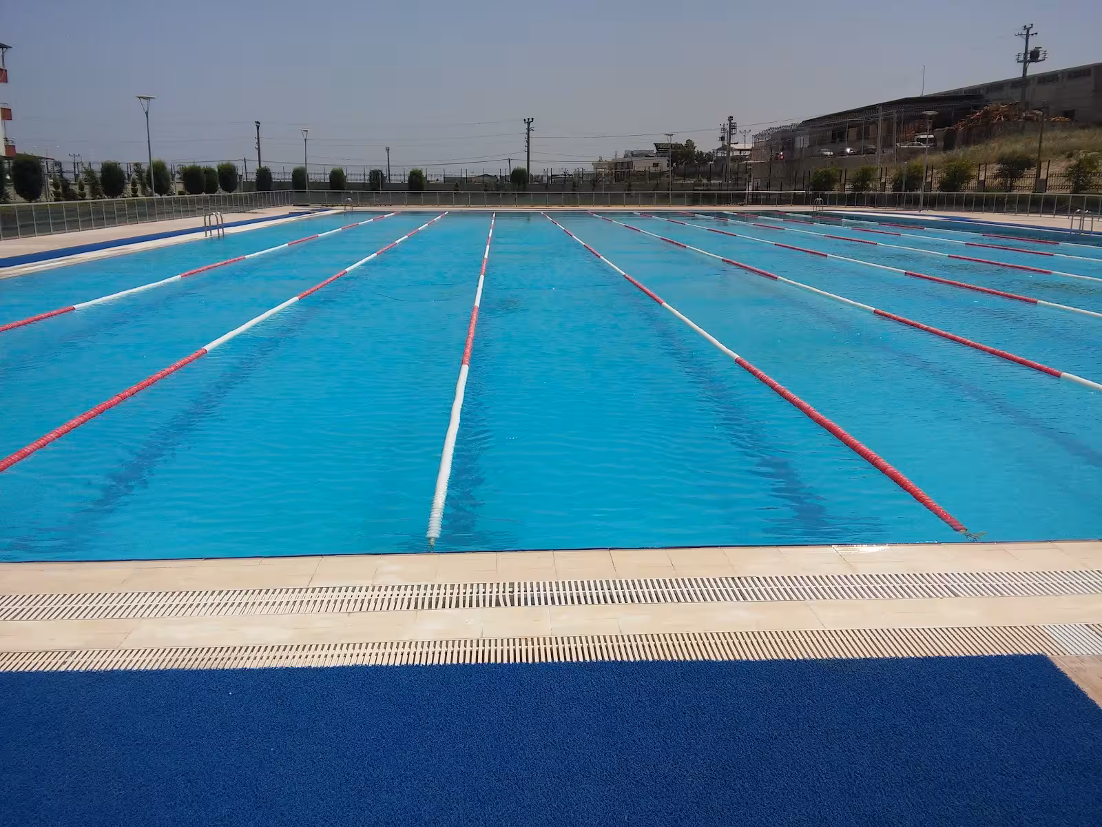Toroslar Olimpik Yüzme Havuzu — Yüzme Havuzları, Toroslar · fotoğraf 2
