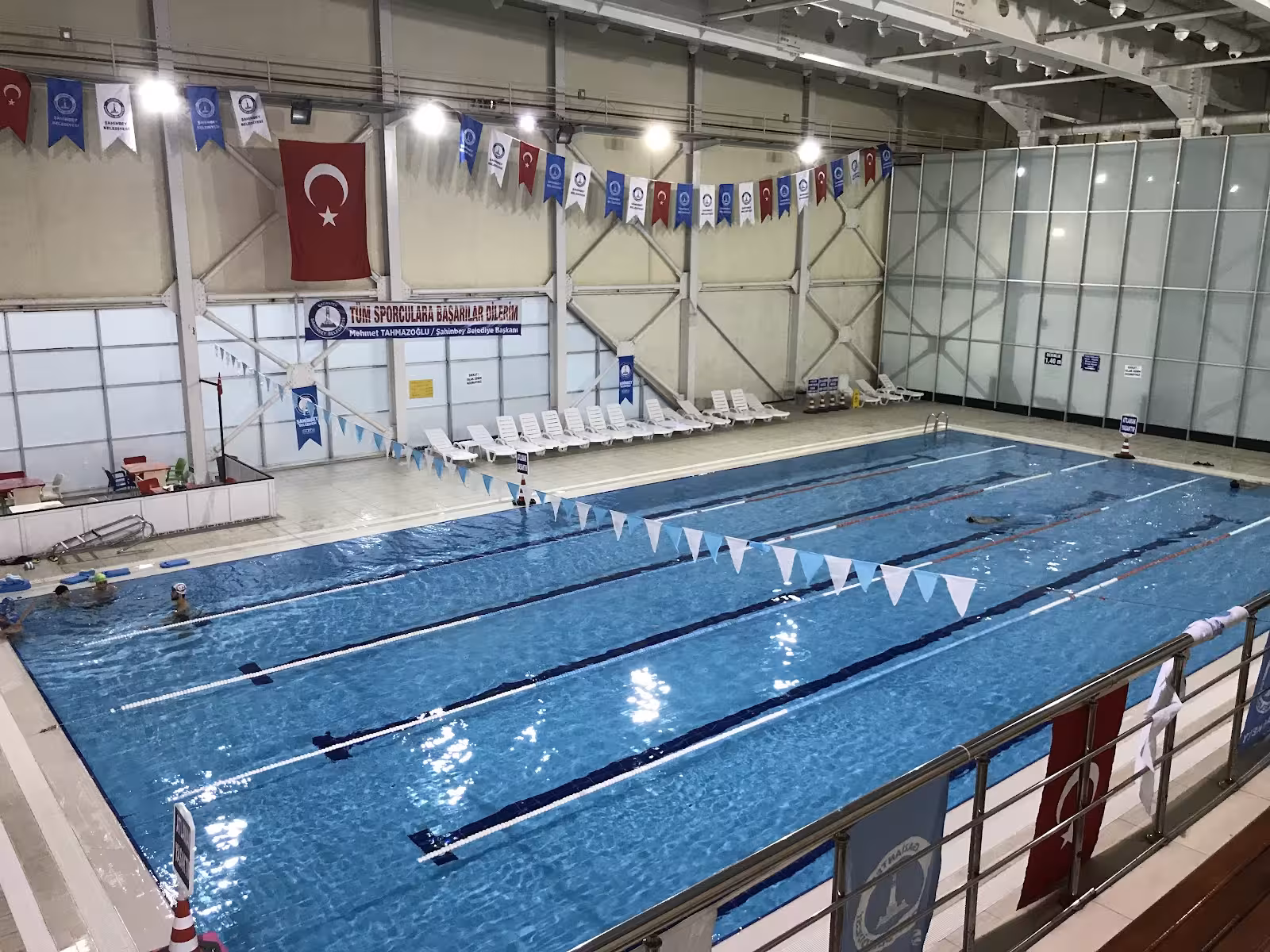 Akkent Yüzme Havuzu — Yüzme Havuzları, Şahinbey · fotoğraf 1
