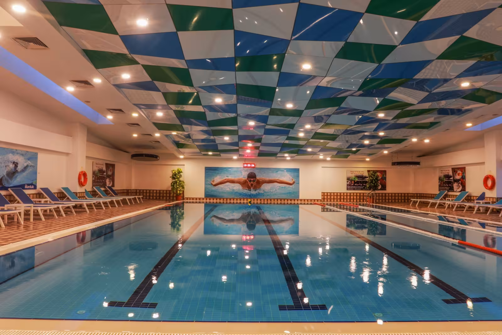 Club Marduk Spa &fitness — Yüzme Havuzları, Kayapınar · fotoğraf 1