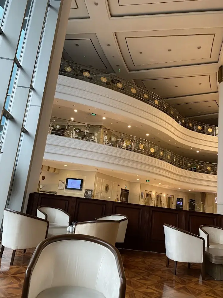 Wyndham Grand Kayseri — Yüzme Havuzları, Kocasinan · fotoğraf 4