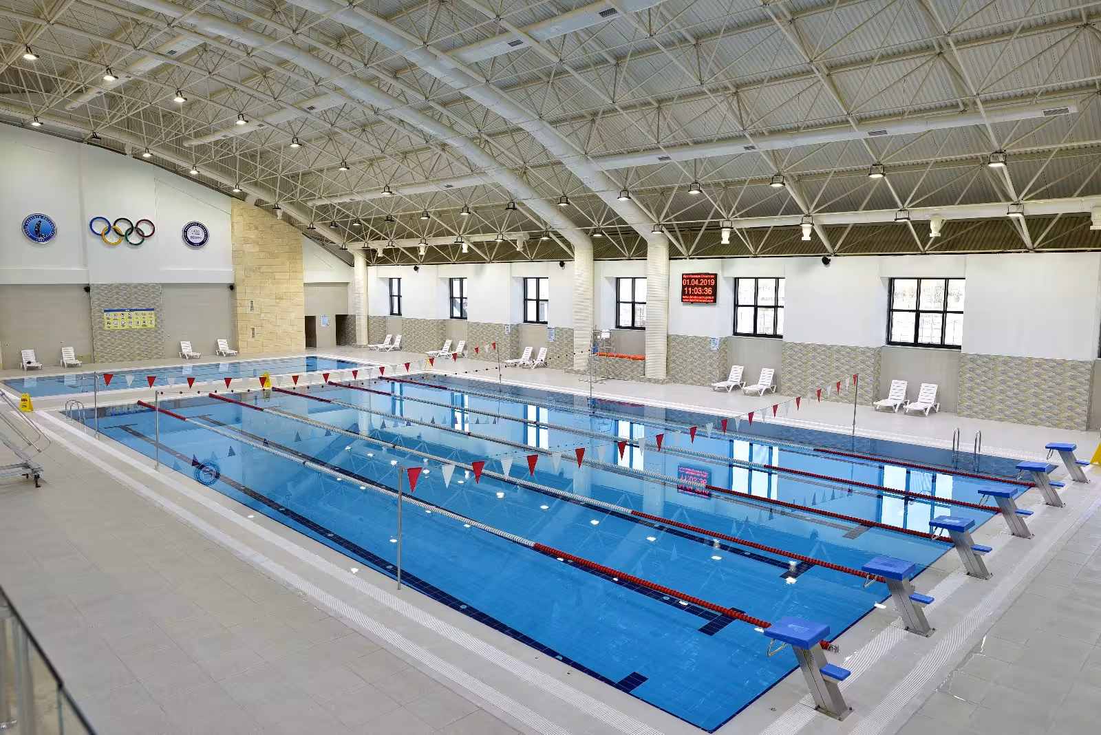 GREEN PEAK SPOR CENTER — Yüzme Havuzları, Merkez · fotoğraf 1