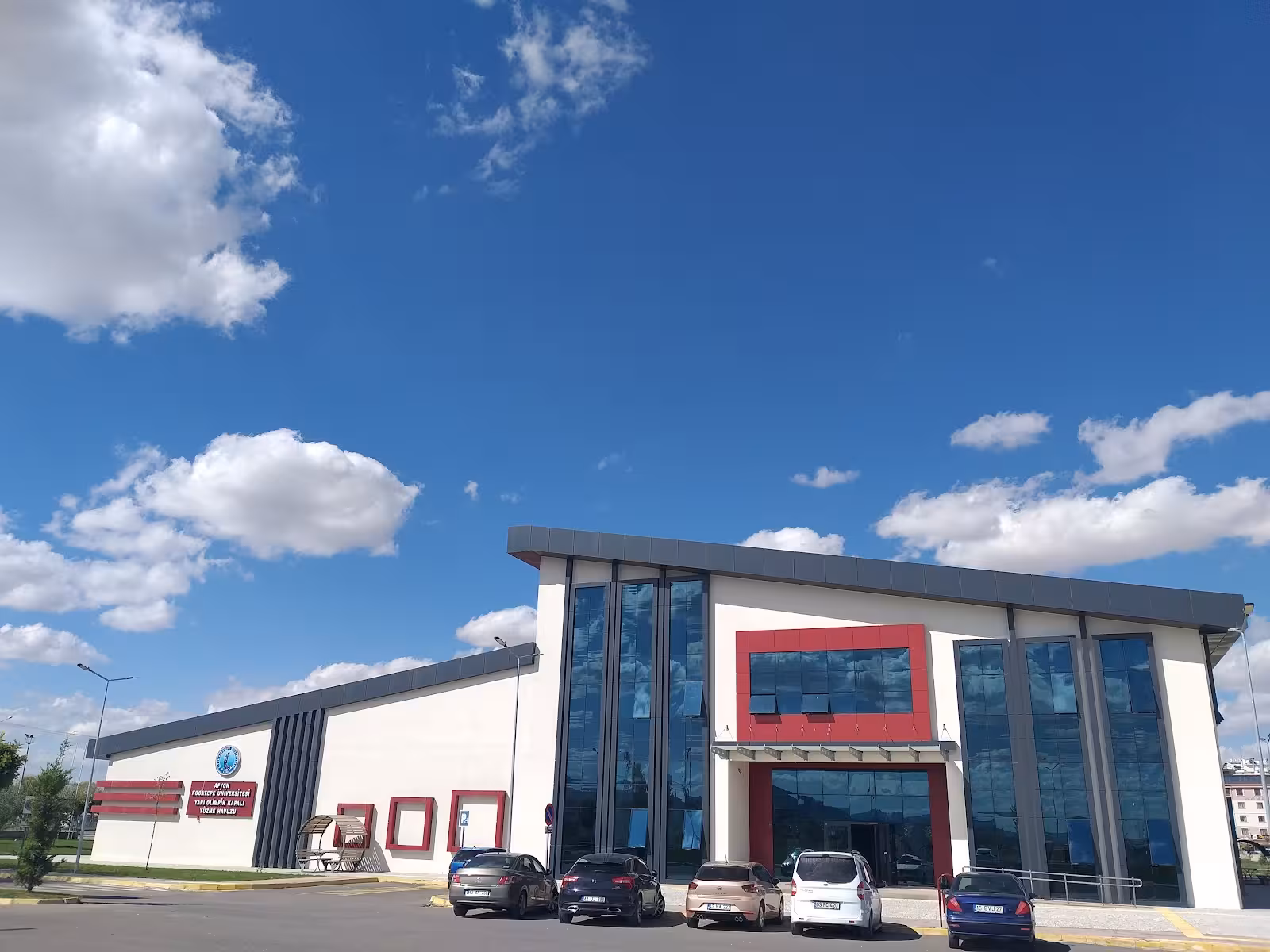 GREEN PEAK SPOR CENTER — Yüzme Havuzları, Merkez · fotoğraf 2
