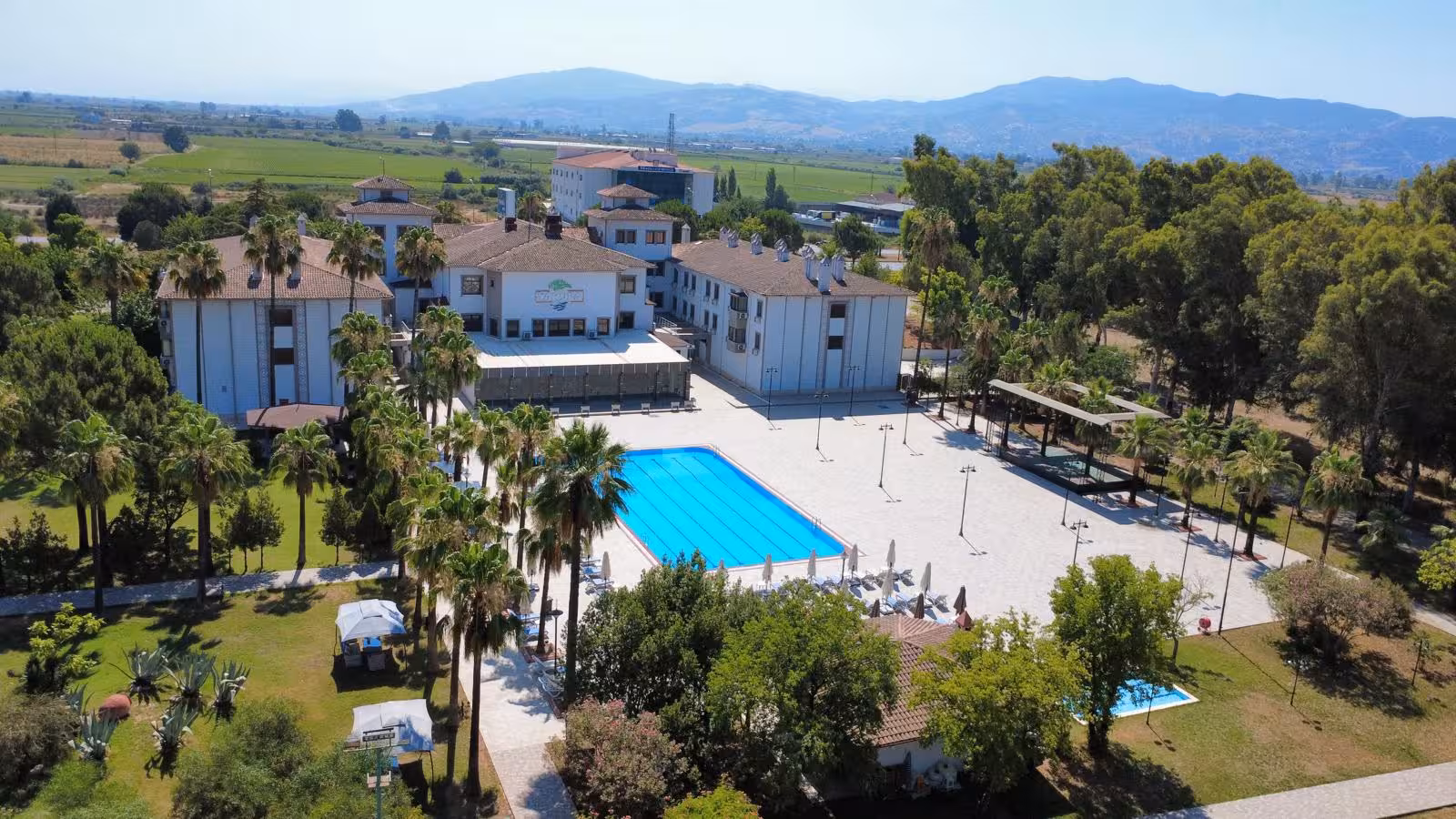 Yahura Otel — Yüzme Havuzları · fotoğraf 1