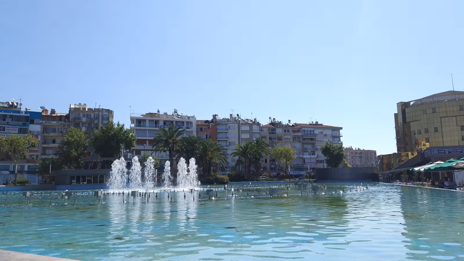 Havuz Park — Yüzme Havuzları, Efeler · fotoğraf 1
