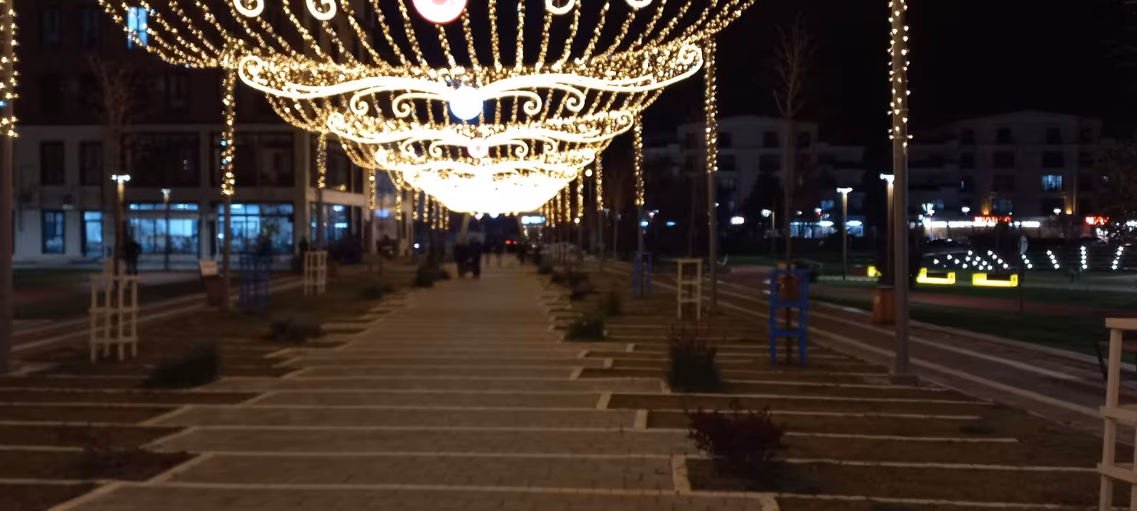 Altıeylül Belediyesi Kapalı Yüzme Havuzu — Yüzme Havuzları · fotoğraf 1
