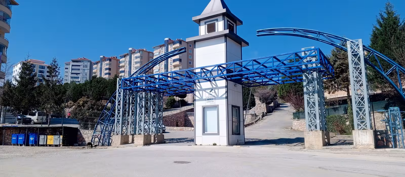 Açık Yüzme Havuzu — Yüzme Havuzları, Merkez · fotoğraf 1